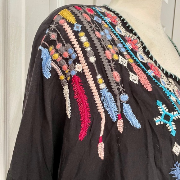 Heavily Embroidered 100% Rayon Black Tunic Top Size XXL - Picture 4 of 13